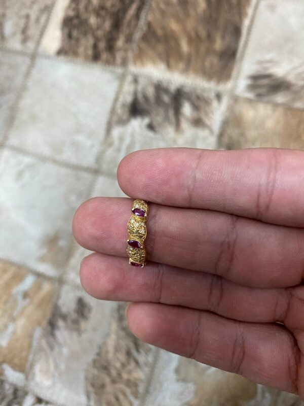 Anel Ouro Modelo Duna de Rubis e Diamantes - Imagem 5