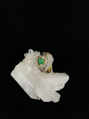 produto_105_1_img_8065-aa265b000f50ad97b316976508074524-1024-1024-1.jpeg Anel Ouro, Esmeralda e Diamantes