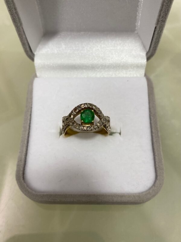 Anel Ouro, Esmeralda e Diamantes - Imagem 3