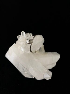 produto_124_1_img_8160-730b1d3e371bc9055716979418084052-1024-1024-1.jpeg Solitário Ouro Branco e Diamantes