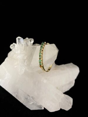 produto_125_1_img_8163-91ddf4c90e2a94d3fa16979420276021-1024-1024-1.jpeg Aparador Ouro e Esmeraldas Modelo Fino