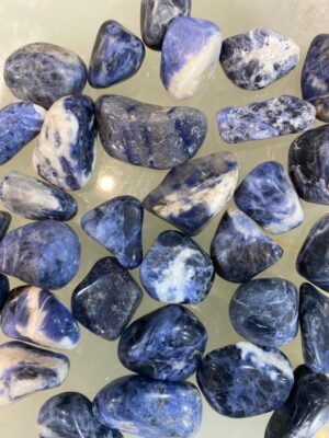 produto_176_1_img_8377-3d5ad7eb23872b1bb616992842921312-1024-1024-1.jpeg Unidade de Sodalita