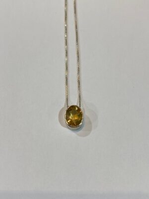 produto_203_1_img_8662-f8bc34c0822b96cb32170000474116651-f6df5b20a55febbe8117000048339330-1024-1024-1.jpeg Colar Prata e Citrino Natural