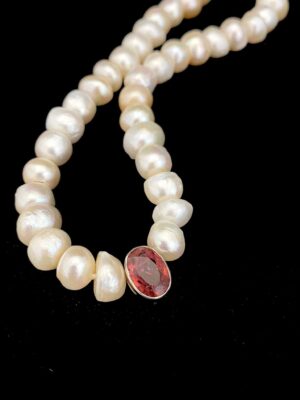 produto_212_1_img_8671-c64e2907e3ad628efb17004269334963-1024-1024-1.jpeg Colar de Pérolas Barrocas Irregulares e Turmalina Rosa