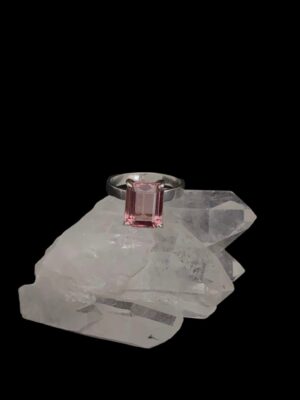 produto_241_1_photoroom_20231205_115201-d05bd4b2f888f9b54217017889089909-1024-1024-1.jpeg Anel Prata e Turmalina Rosa