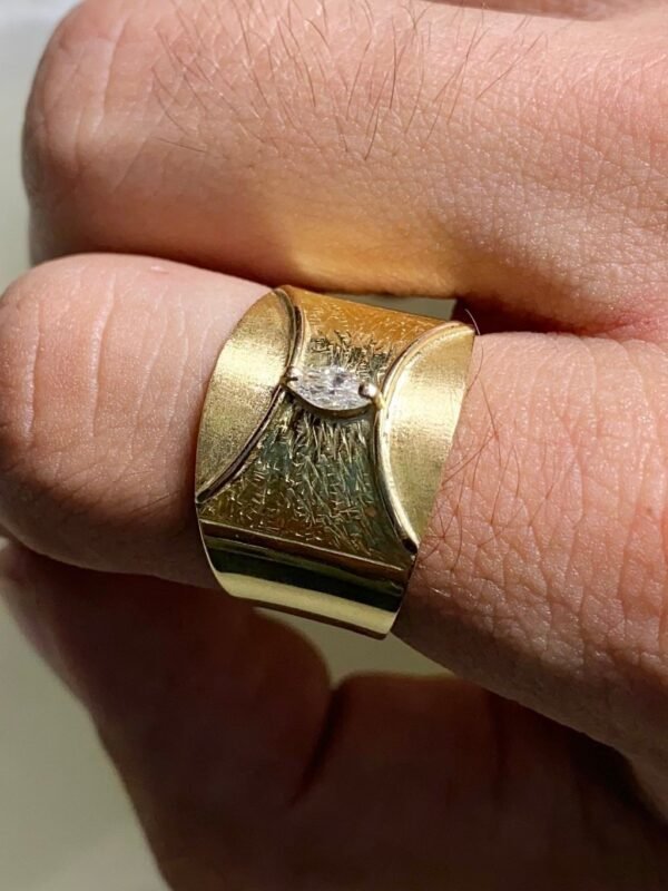 Anel Ouro e Diamante Modelo Cinturão Egípcio - Imagem 2