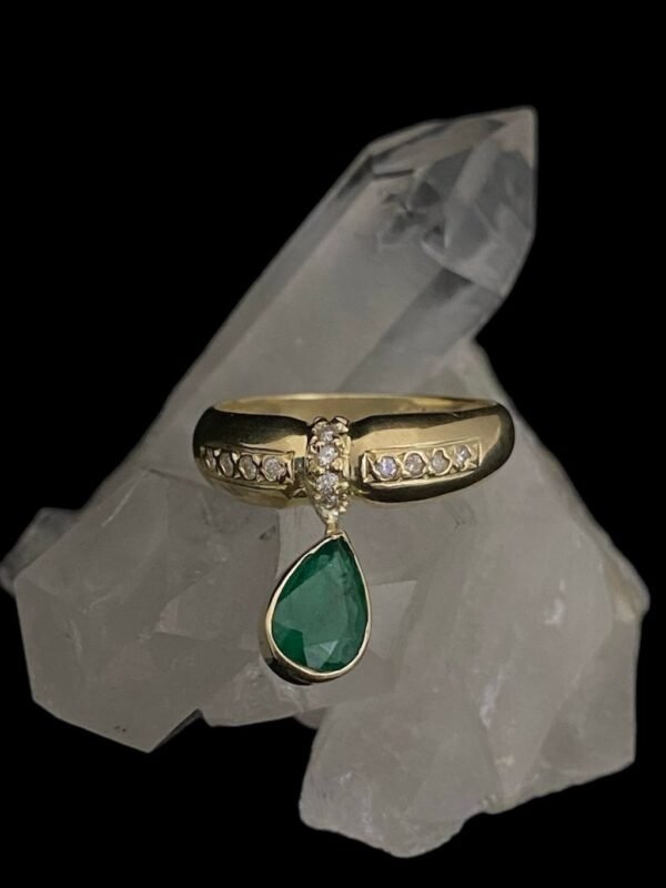 Anel Ouro, Esmeralda e Diamantes - Imagem 3