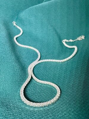 produto_334_1_img_8780-ed13ccad9ca9c6355d17236425410545-1024-1024-1.jpeg Colar Riviera Prata e Zircônias