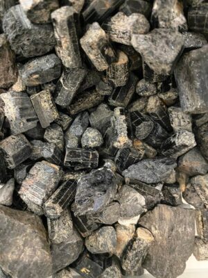 produto_37_1_img_75461-177f9a18b195b0a0b716956957860080-1024-1024-2.jpeg Unidade de Turmalina Negra