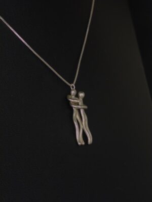 produto_383_1_whatsapp-image-2025-04-02-at-11-30-18-am-467e01a659bd47a7e517436042904877-1024-1024-1.jpeg Colar com pingente Alma Gêmea