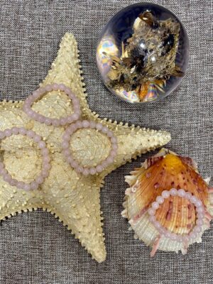 produto_42_1_img_07861-3621efba11d8fae94b16958619687450-1024-1024-2.jpeg Pulseira de Quartzo Rosa