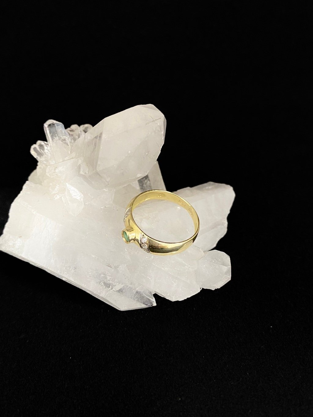 Anel Ouro Esmeralda e Diamantes - Imagem 3