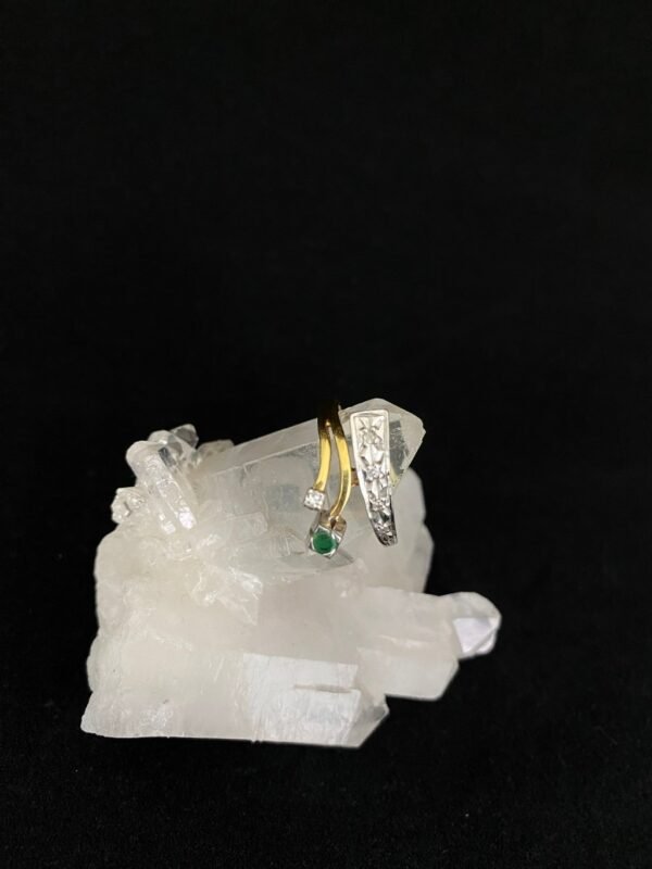 Anel Ouro, Diamantes e Esmeralda - Imagem 3